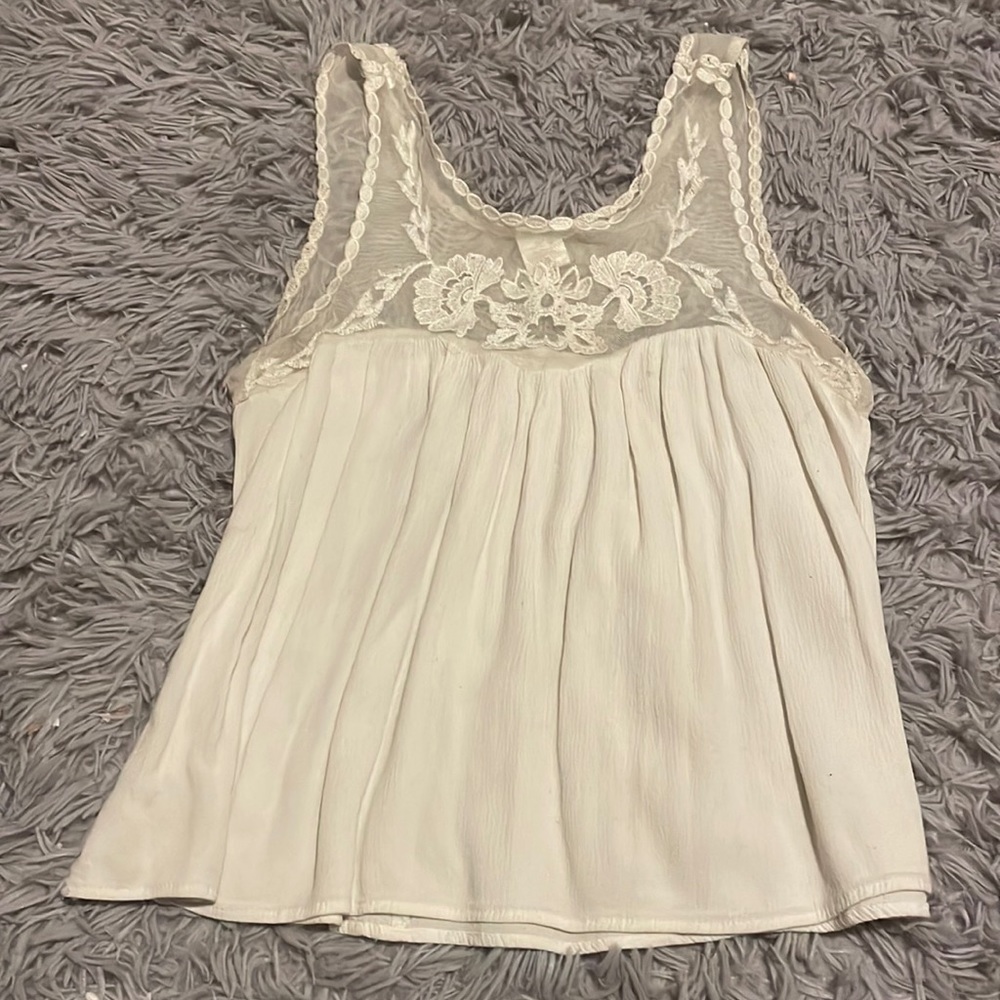 InTu Tank Top